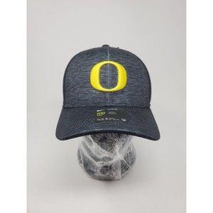 Nike Oregon Ducks Aero bill Swoosh Flex Hat S/M CJ9199-010 Rare Gray And Black